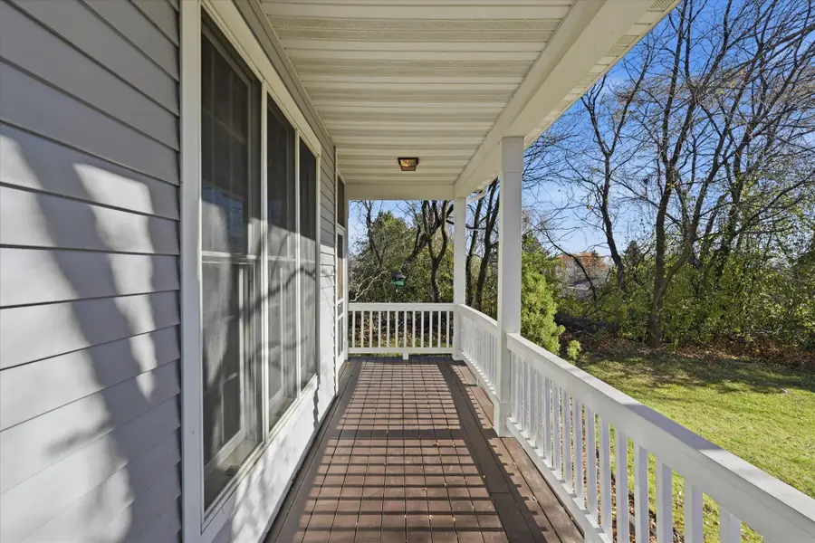 2711 Snowdrift Circle E, Maplewood, MN 55119 - Image #3