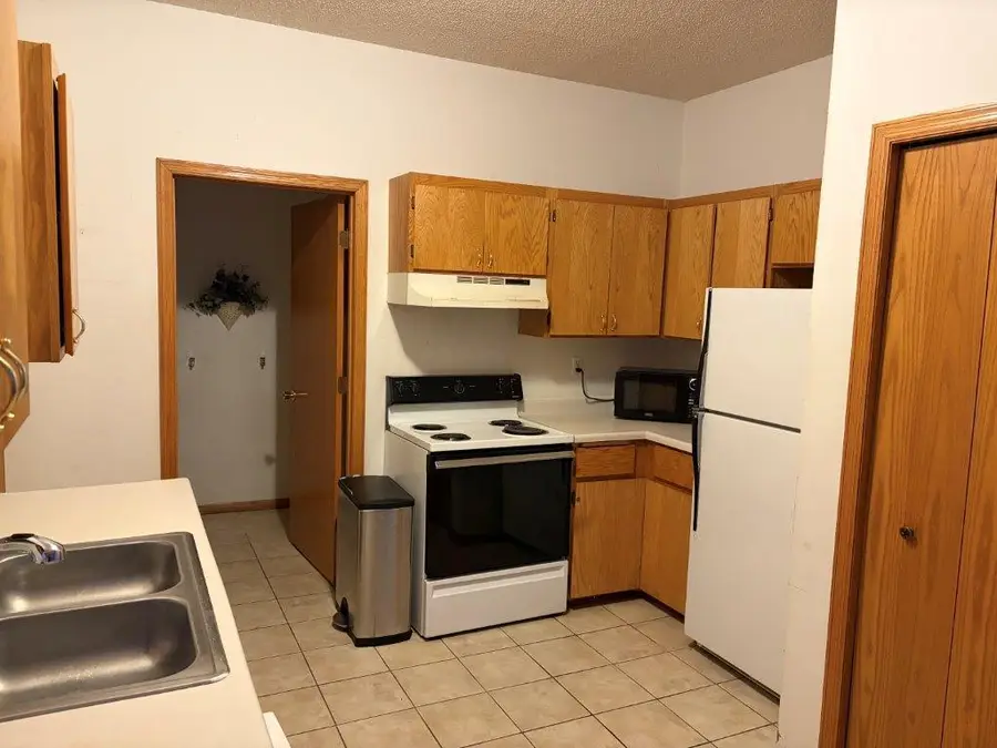 543 Roundhouse Street, Shakopee, MN 55379 - Image #3