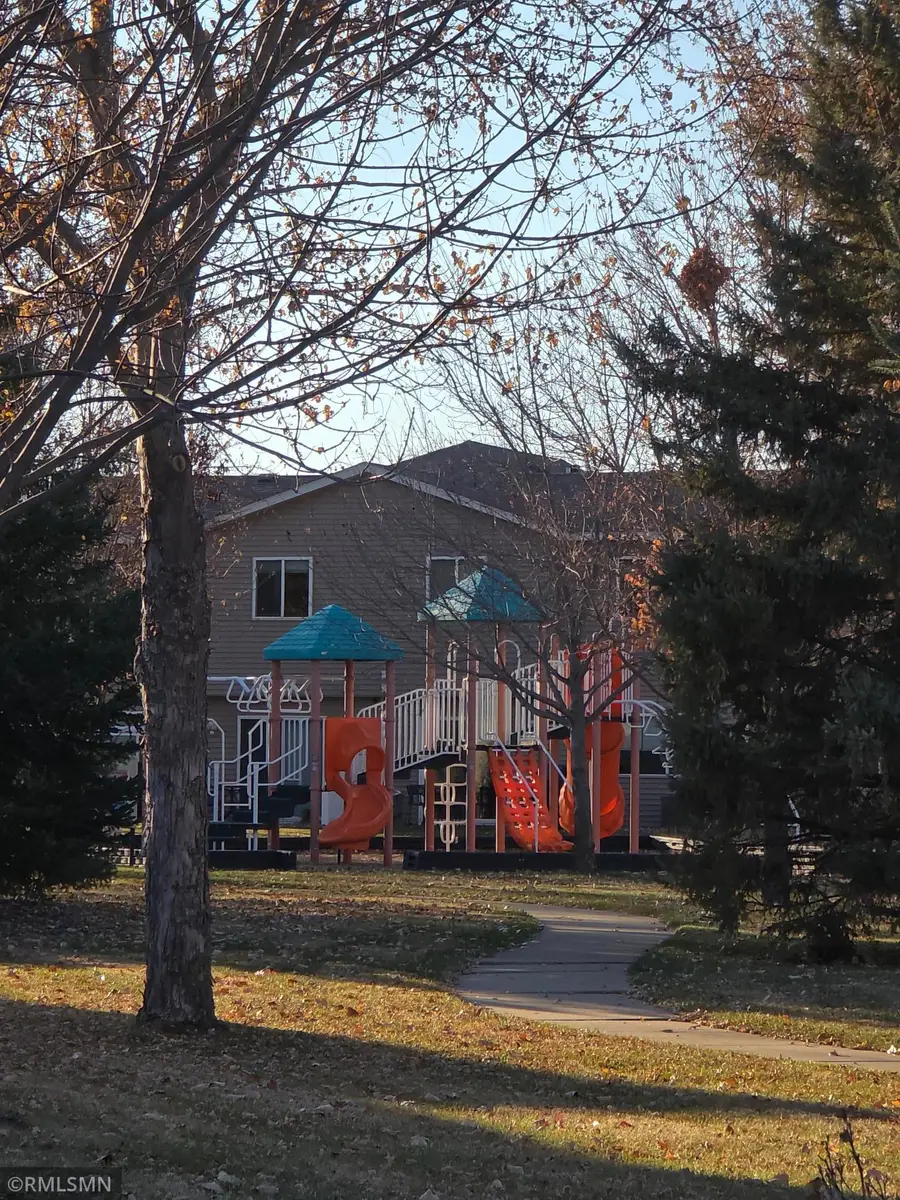 939 Cypress Road #4, Saint Cloud, MN 56303 - Image #3