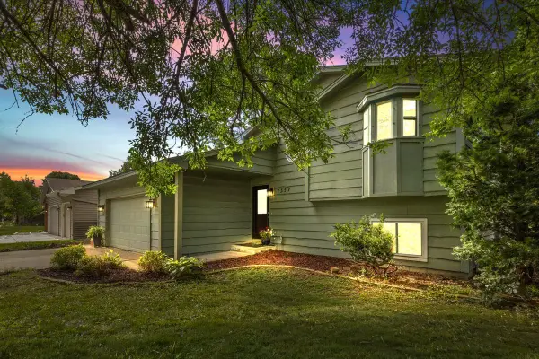 7357 116th Place N, Champlin, MN 55316