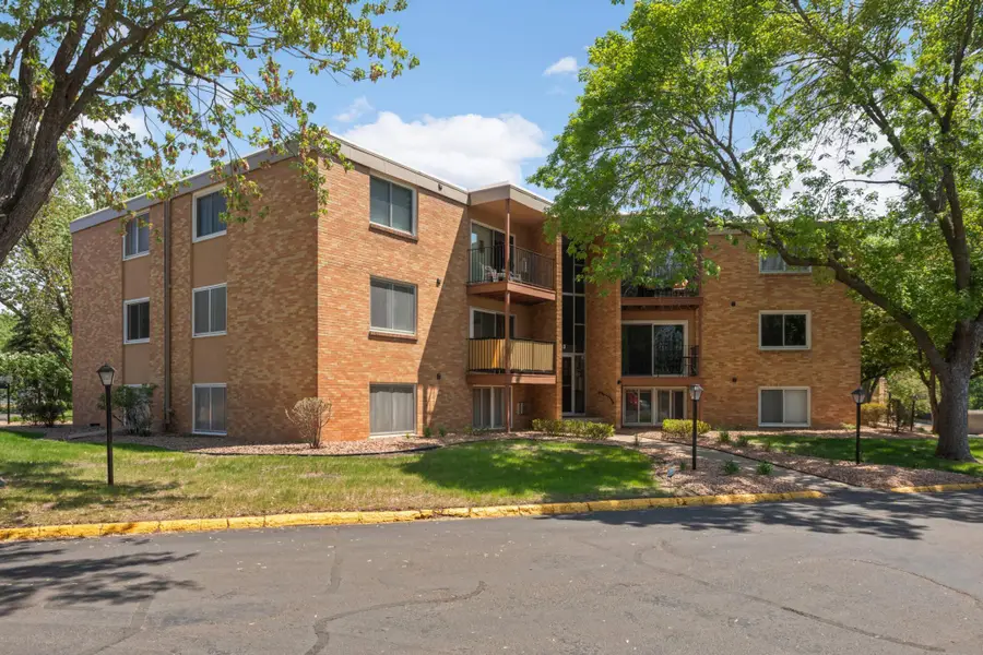 9143 Highway 55 #301, Golden Valley, MN 55427 - Image #2
