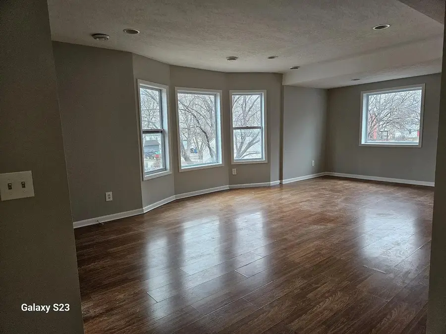 690 Western Avenue N, Saint Paul, MN 55103 - Image #3