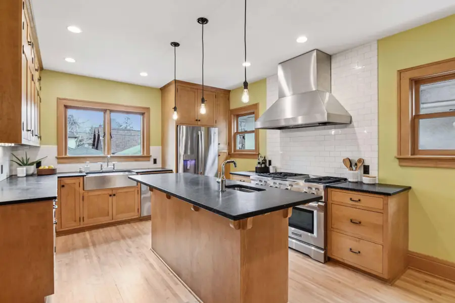 1326 Goodrich Avenue, Saint Paul, MN 55105 - Image #3