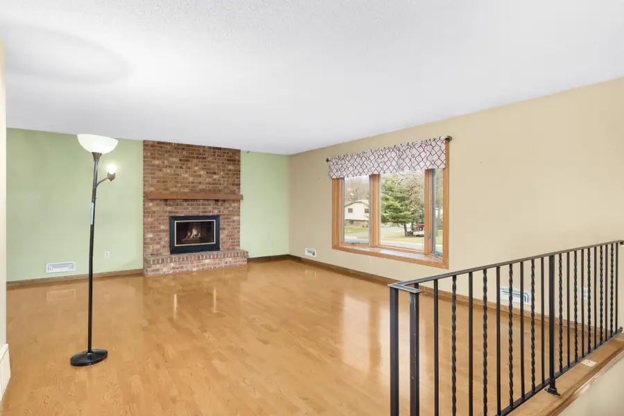 413 E 153rd Street, Burnsville, MN 55306 - Image #3
