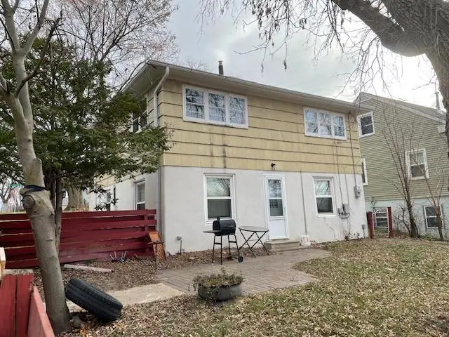 819 Pillsbury Avenue, Albert Lea, MN 56007 - Image #2