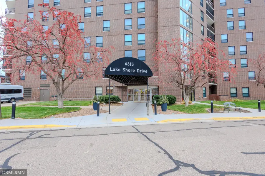 6615 Lake Shore Drive S #902, Richfield, MN 55423 - Image #2