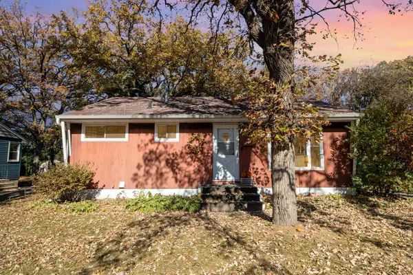 5344 52nd Avenue N, Crystal, MN 55429