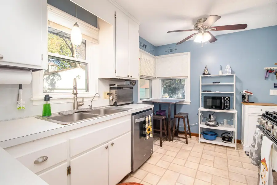 5344 52nd Avenue N, Crystal, MN 55429 - Image #3