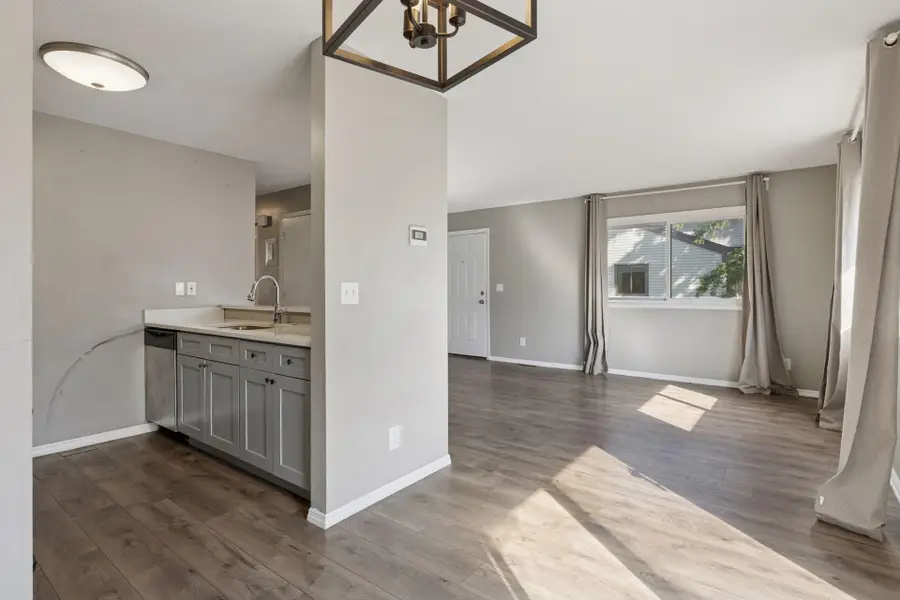 6034 72nd Lane N, Brooklyn Park, MN 55429 - Image #3