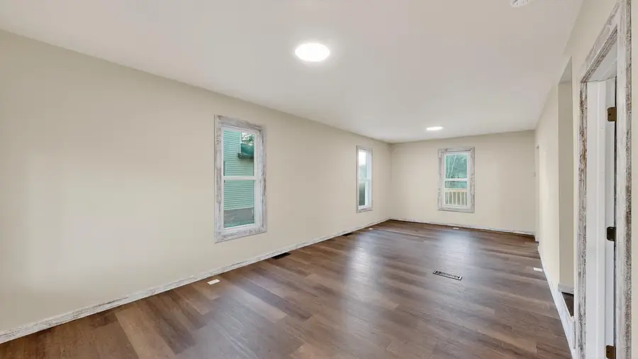 401 9th Avenue Ne, Rochester, MN 55906 - Image #2