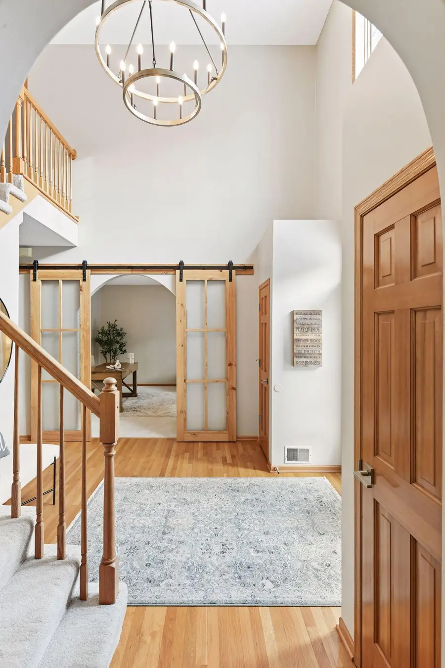 2066 Stone Creek Drive, Chanhassen, MN 55317 - Image #2