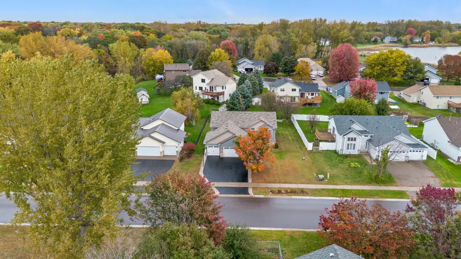 10200 Pleasure Creek Parkway W, Blaine, MN 55434 - Image #3