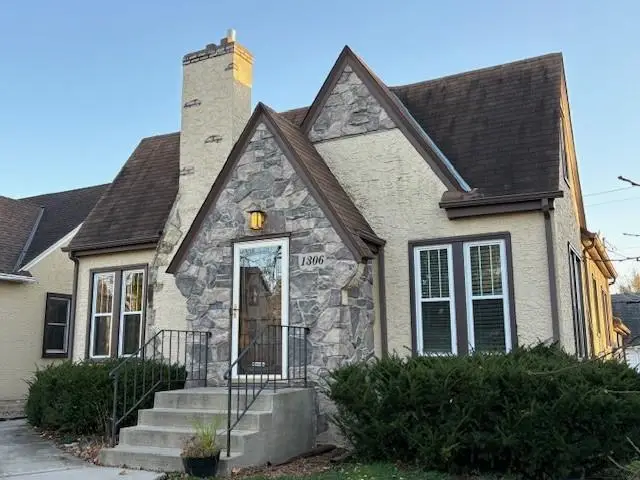 1306 Eleanor Avenue, Saint Paul, MN 55116 - Image #1
