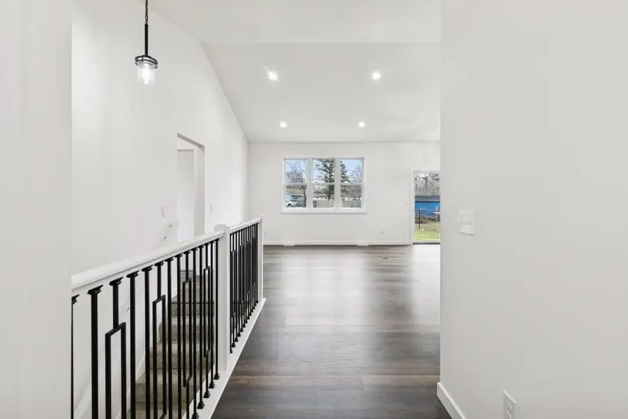 16340 Gladiola Avenue W, Lakeville, MN 55068 - Image #3