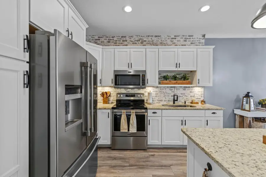 4213 Blakewood Drive, Shakopee, MN 55379 - Image #3