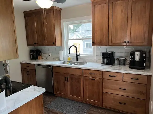 800 N Marshall Avenue, Litchfield, MN 55355 - Image #2