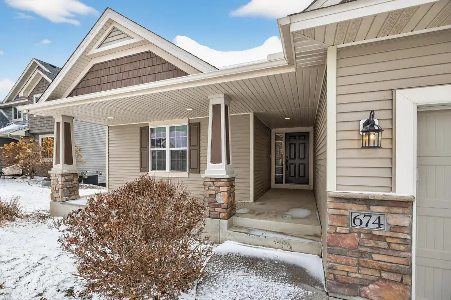 674 Jutland Avenue, Shakopee, MN 55379 - Image #2