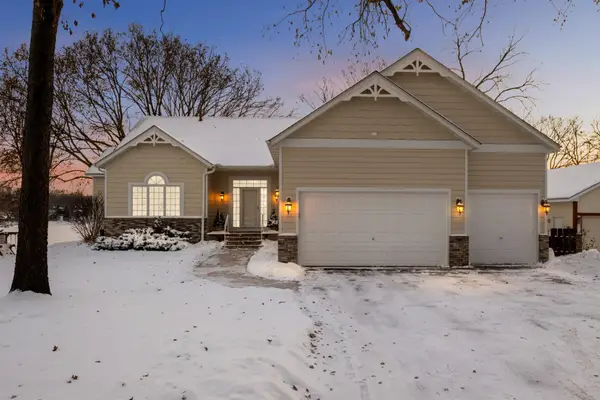 3133 Spring Lake Road Sw, Prior Lake, MN 55372