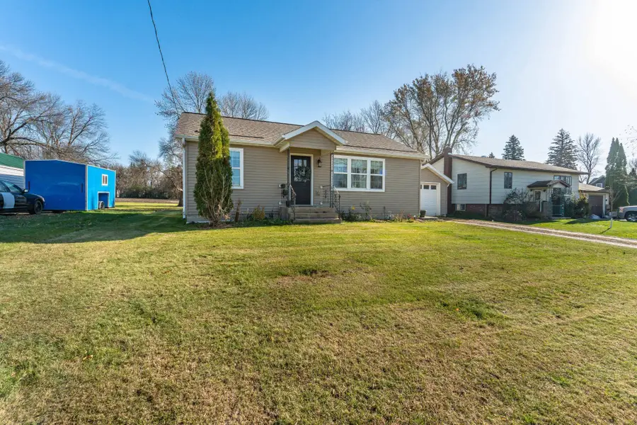 406 1st Street N, Hoffman, MN 56339 - Image #2