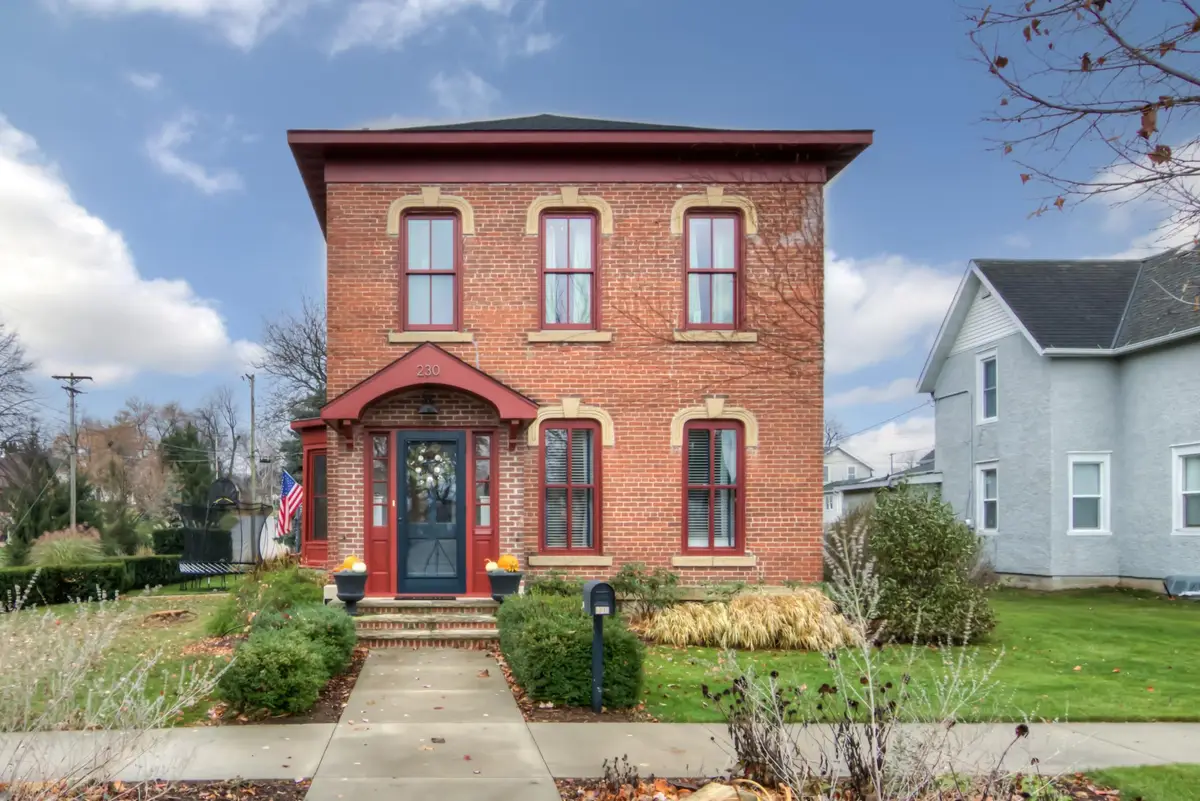 230 Main Street E, Wabasha, MN 55981 - Image #1