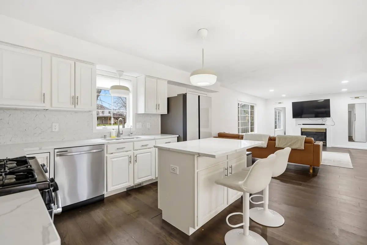 1673 Parkway Avenue, Shakopee, MN 55379 - Image #1