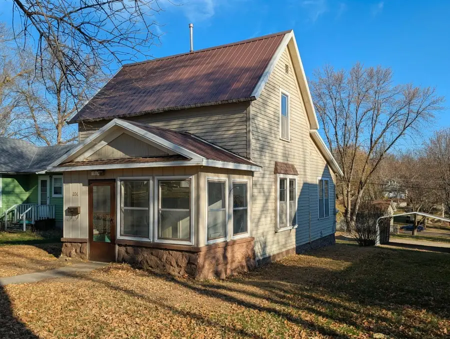 206 S 9th Street, Montevideo, MN 56265 - Image #2