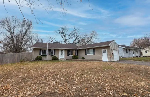 7825 58th Place N, Crystal, MN 55428