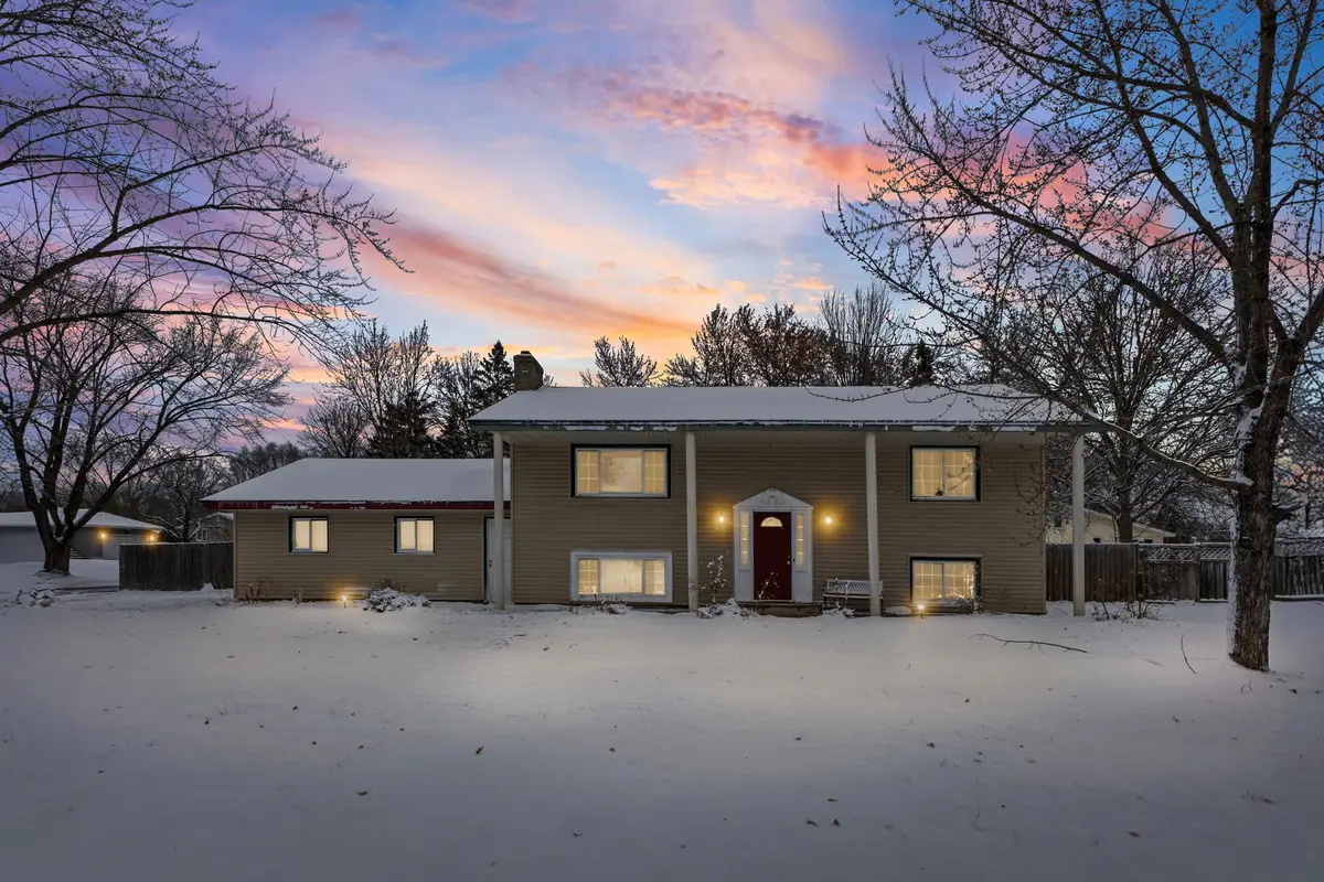 7856 Florida Circle N, Brooklyn Park, MN 55445 - Image #1