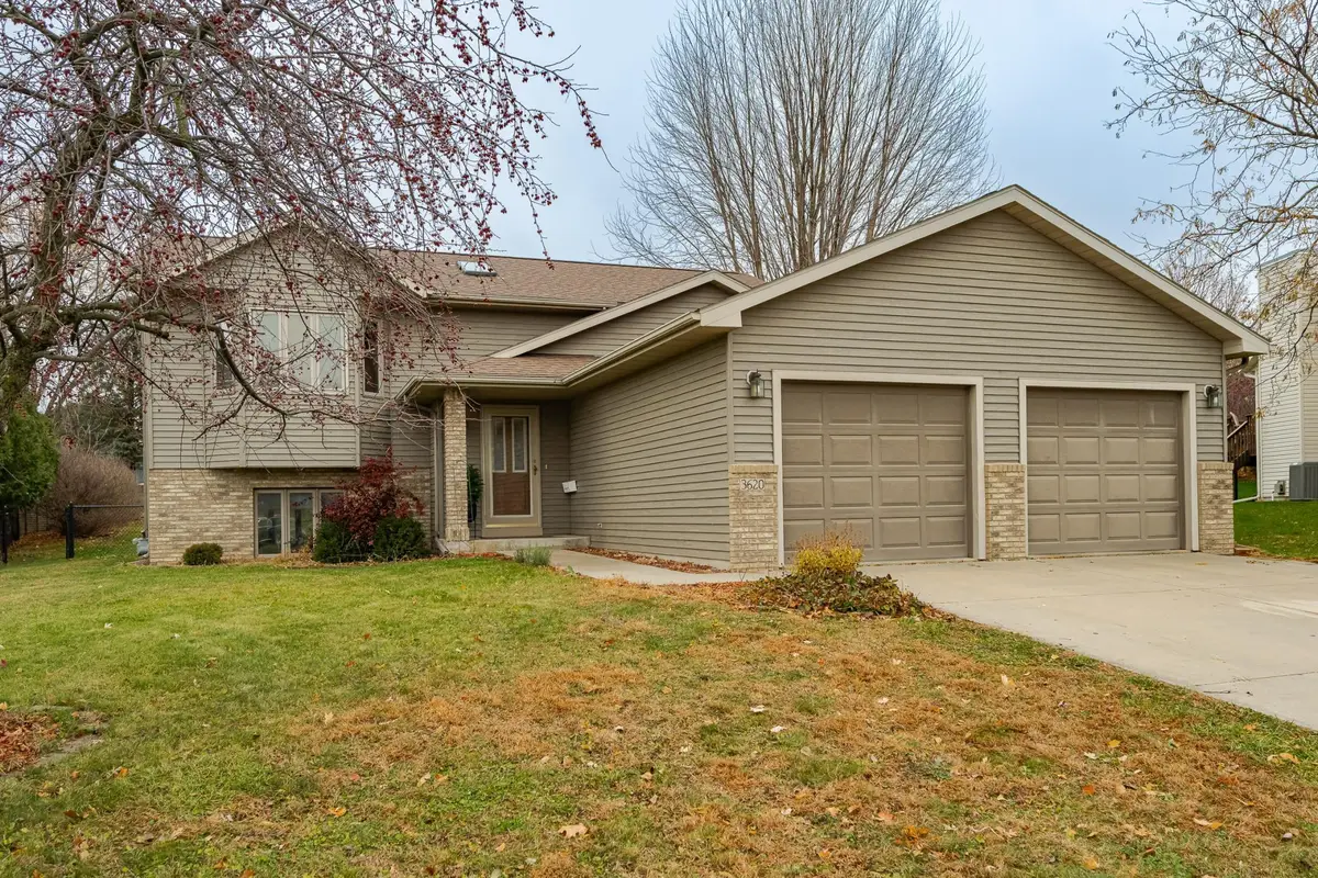 3620 Halling Place Sw, Rochester, MN 55902 - Image #1