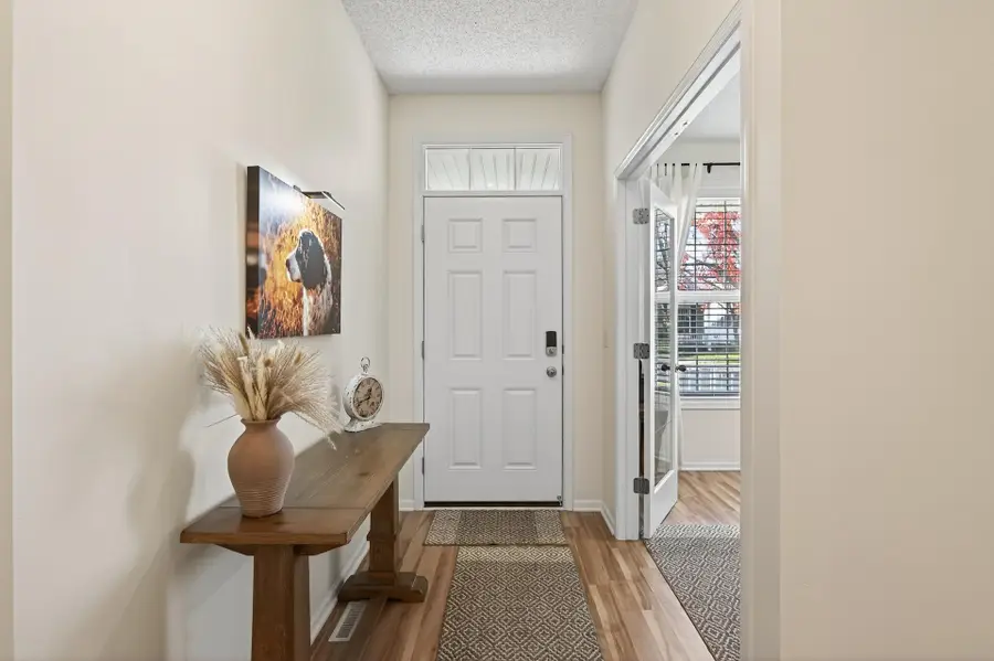 9767 Picket Drive, Eden Prairie, MN 55347 - Image #3