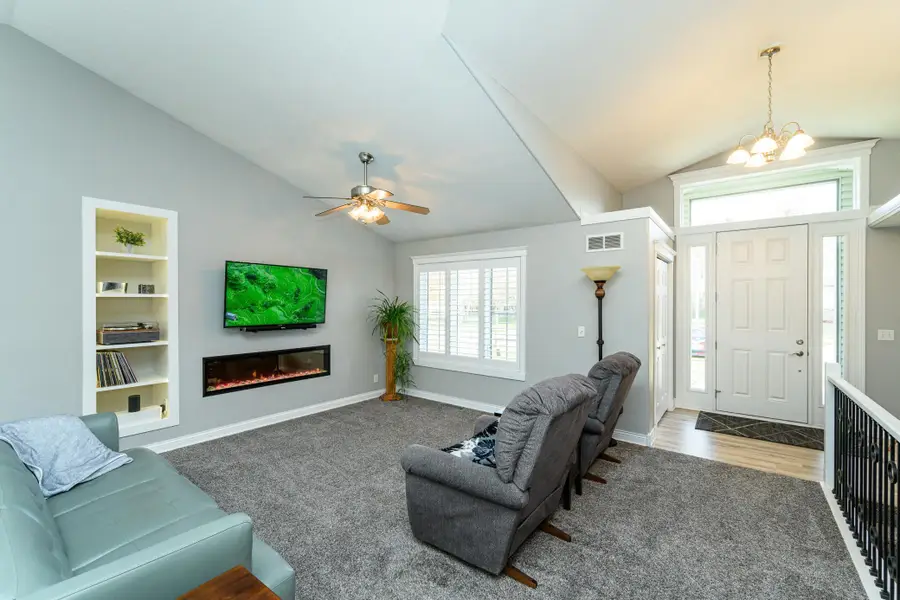 2743 Pinewood Ridge Drive Se, Rochester, MN 55904 - Image #2