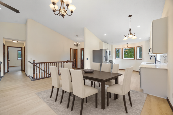 945 Acacia Circle S, Annandale, MN 55302