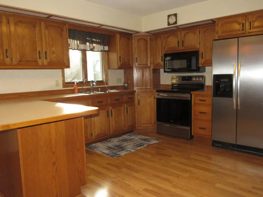 411 Front Street E, Fulda, MN 56131 - #3