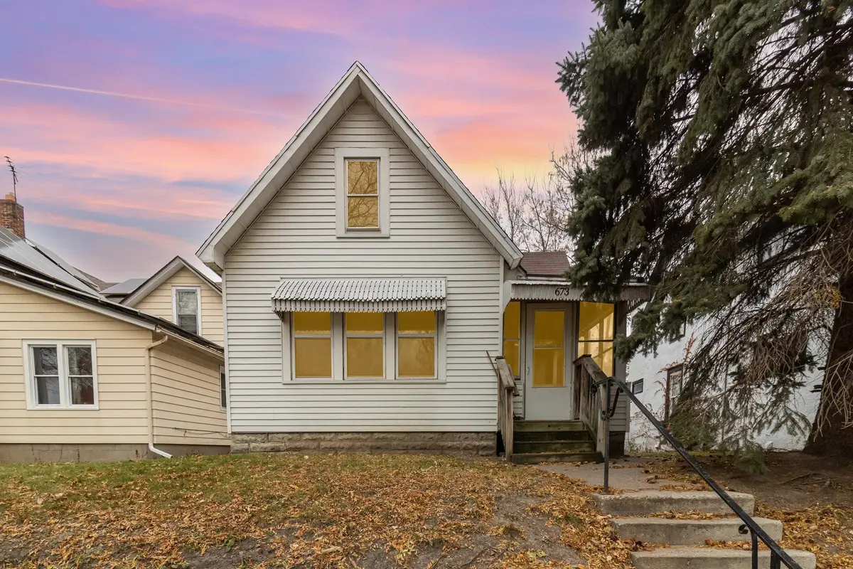 673 Jessamine Avenue E, Saint Paul, MN 55106 - Image #1