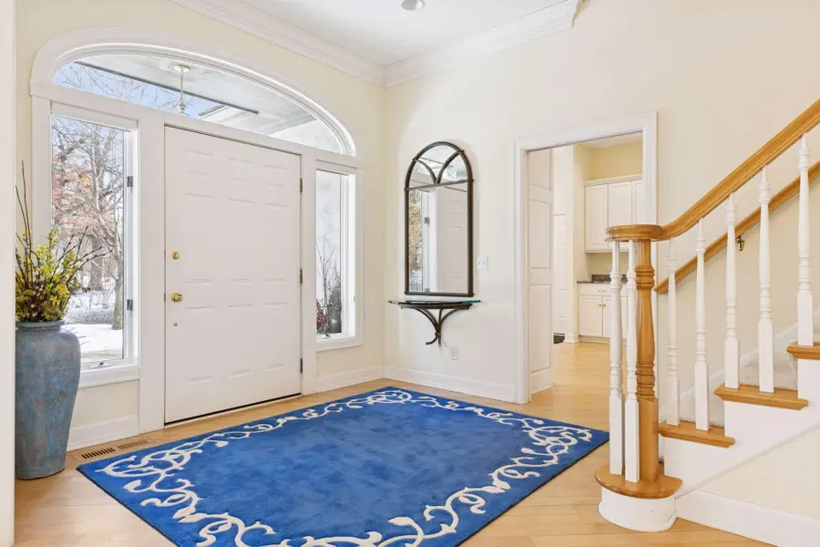 5000 Malibu Drive, Edina, MN 55436 - Image #2