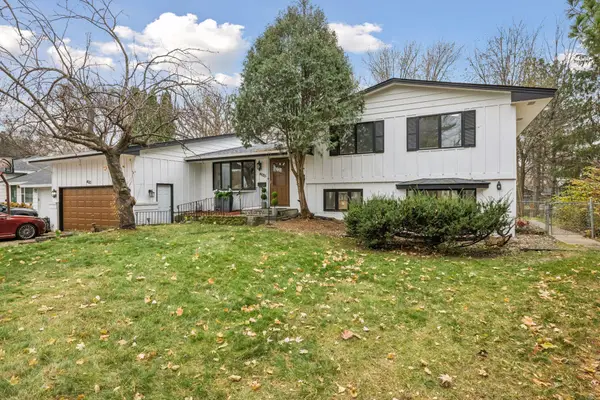 4625 W 110th Street, Bloomington, MN 55437