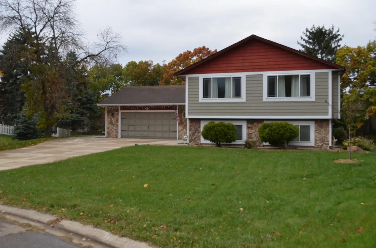 9879 Upper 173rd Court W, Lakeville, MN 55044 - Image #1