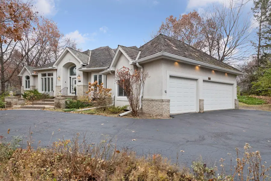 19875 Andover Place, Deephaven, MN 55331 - Image #2