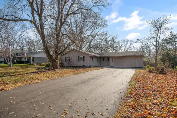 12035 45th Avenue N, Plymouth, MN 55442
