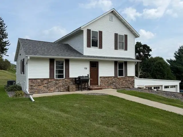 105 5th Street N, Brownsville, MN 55919 - Image #1