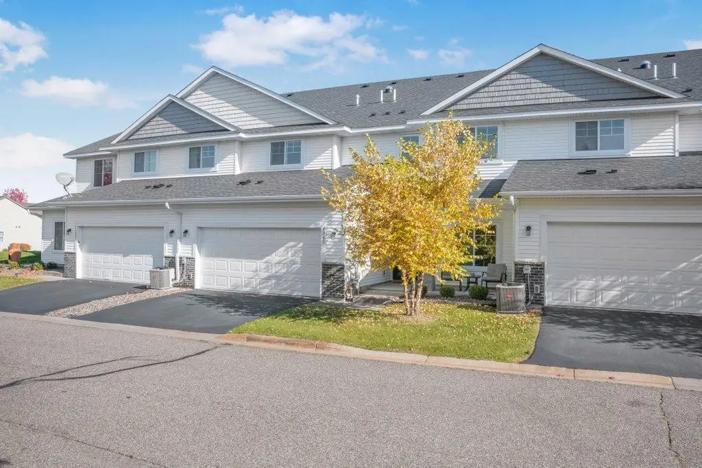 7361 Kalland Circle Ne, Otsego, MN 55301 - Image #1