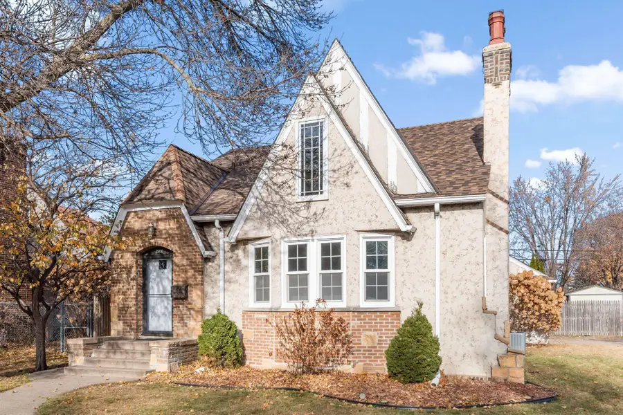 2600 Victory Memorial Drive, Minneapolis, MN 55412 - Image #2