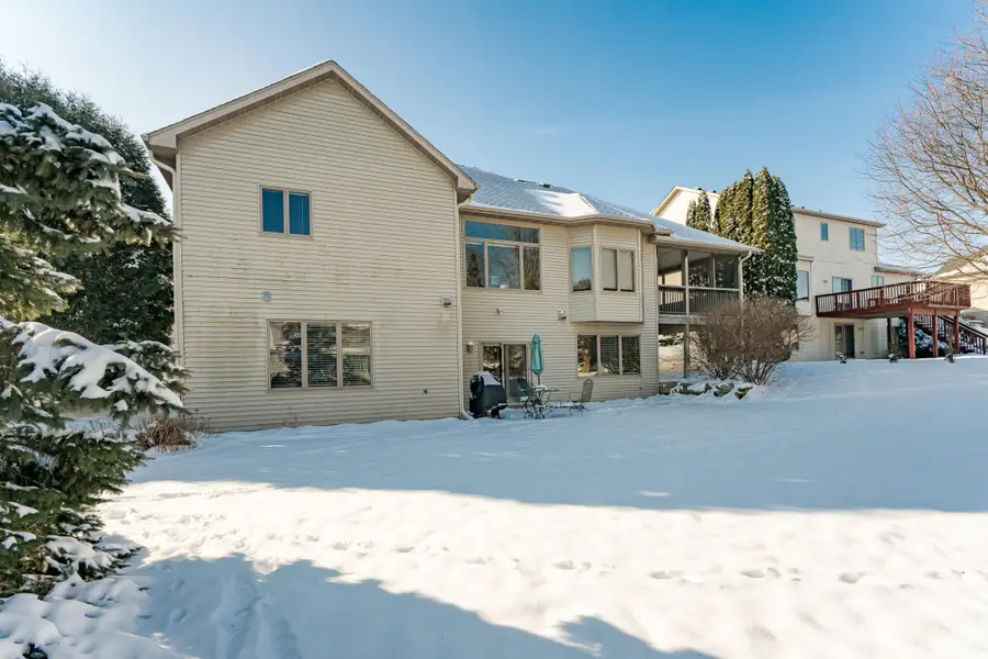 3057 Scanlan Lane Ne, Rochester, MN 55906 - Image #2