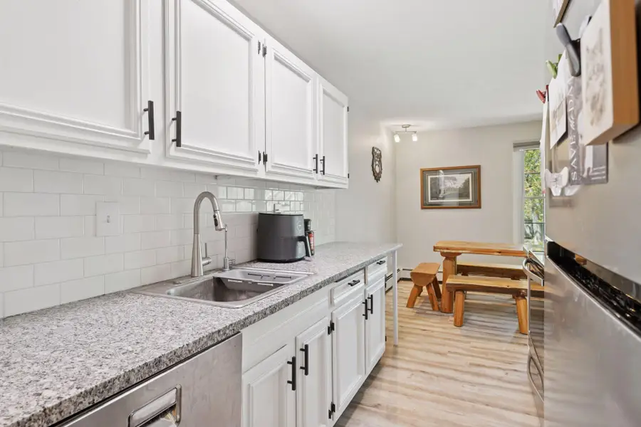 4430 Cedar Lake Road S #6, Saint Louis Park, MN 55416 - Image #3