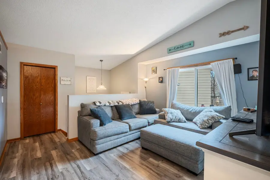 5224 Unity Court, Crystal, MN 55429 - Image #3