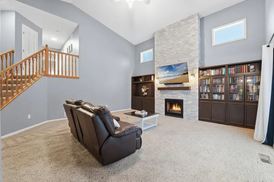 1705 Vale Court, Faribault, MN 55021 - Image #3