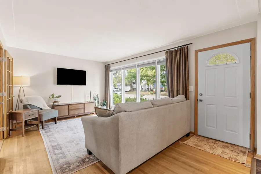 212 Birchwood Drive N, Stillwater, MN 55082 - Image #3