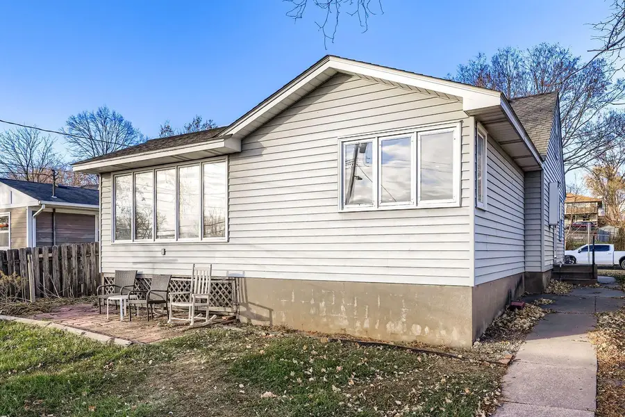 554 36 1/2 Avenue Ne, Minneapolis, MN 55418 - Image #2