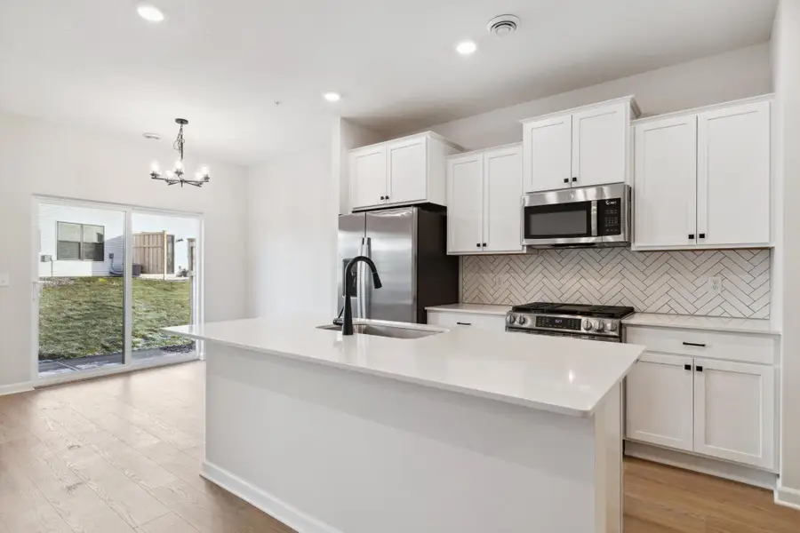 10330 Birchwood Circle, Victoria, MN 55318 - Image #2