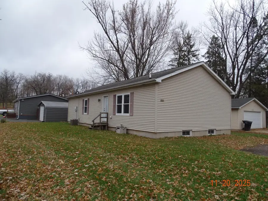 221 Park Street W, Deer Park, WI 54007 - Image #2